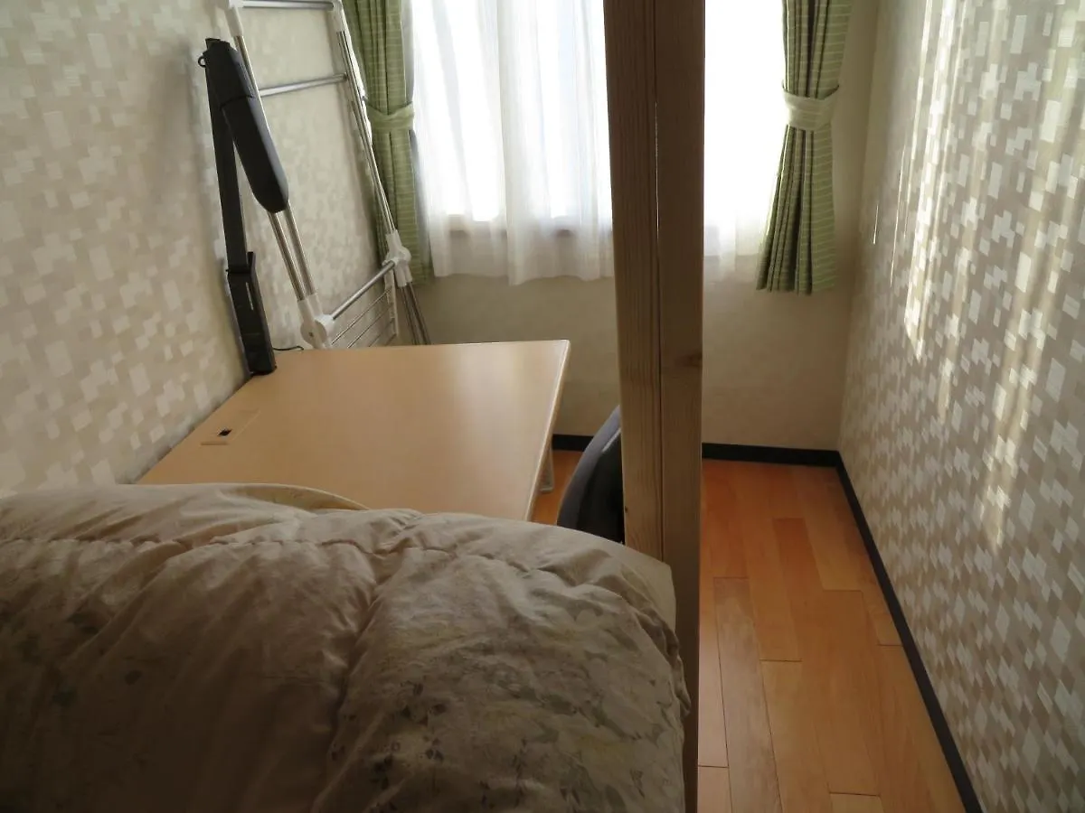 Sapporo Guest House Nariya 0*,  Giappone